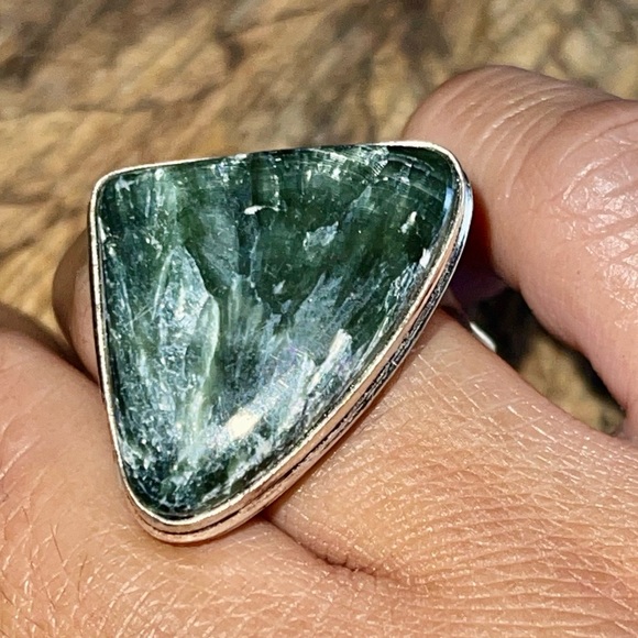 Seraphinite Ring 8 1/4 - Picture 5 of 9